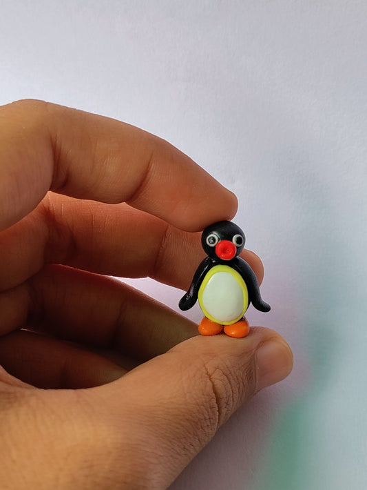 Micro miniature Pingu doll toy figure nooting beak