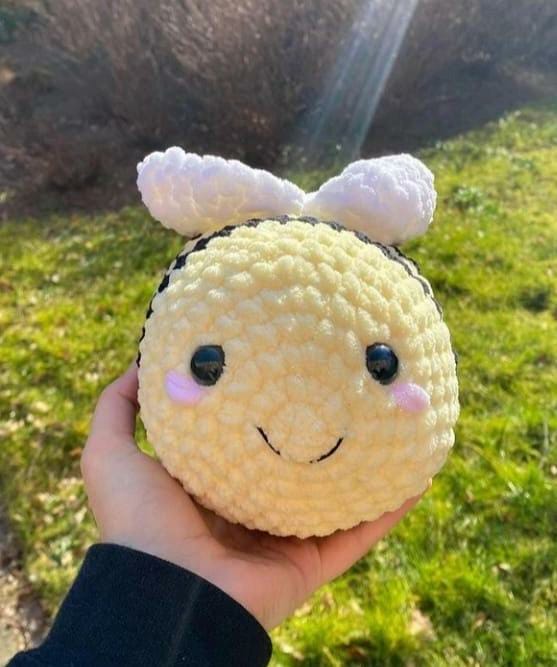 Honey bee plushy, soft toy